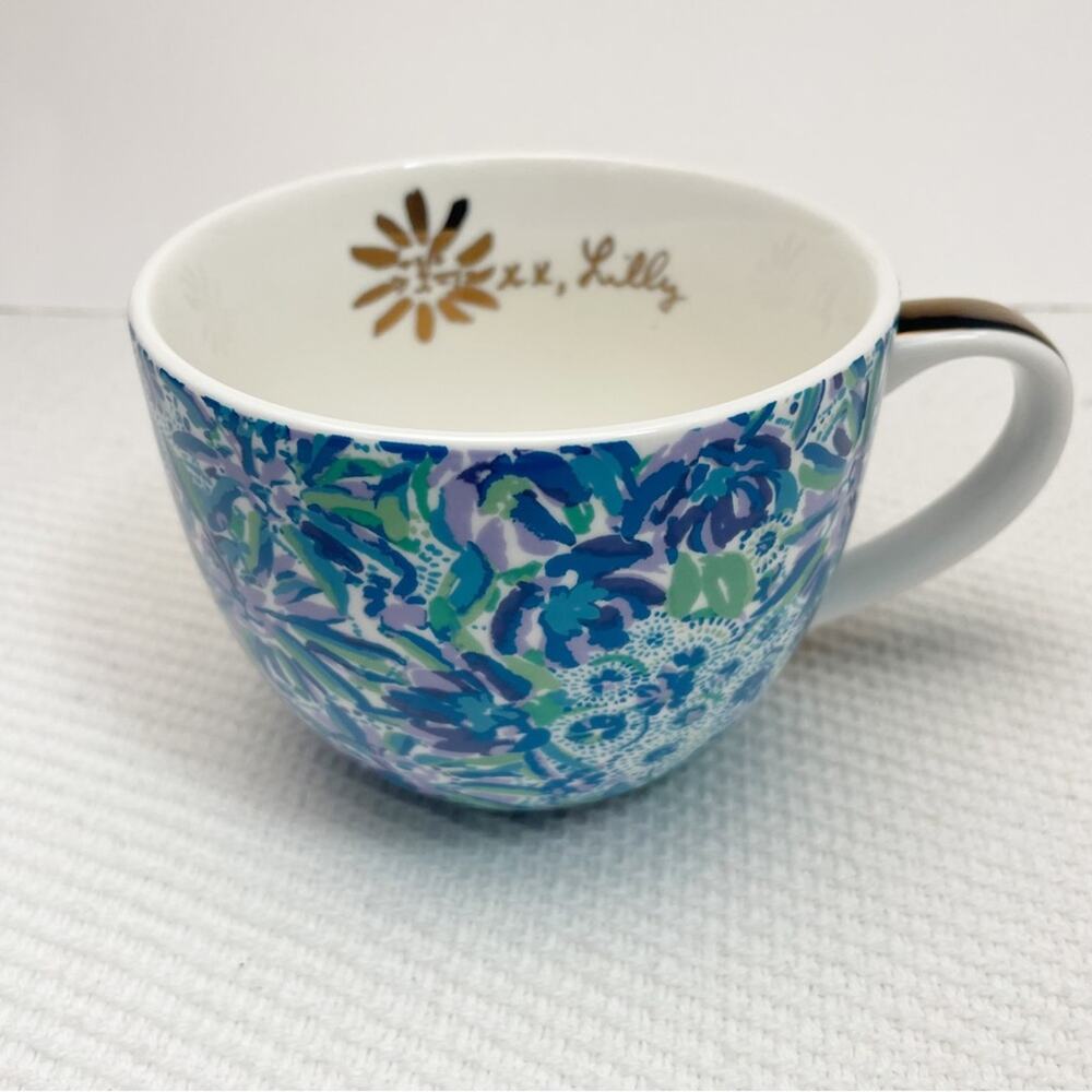 🎉HP🎉 LILLY PULITZER Blue Lion Around Ceramic Floral Coffee Tea Mug